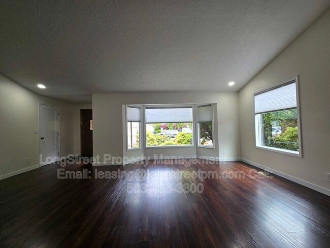 Photo - 2018 Nut Tree Dr NW