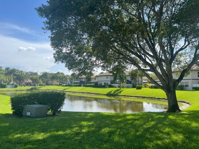 Photo - 7 Amherst Ct