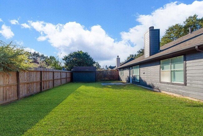 Photo - 3718 Brighton Ln