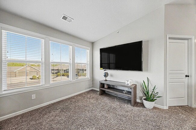 Photo - 2060 Tanners Cove Rd