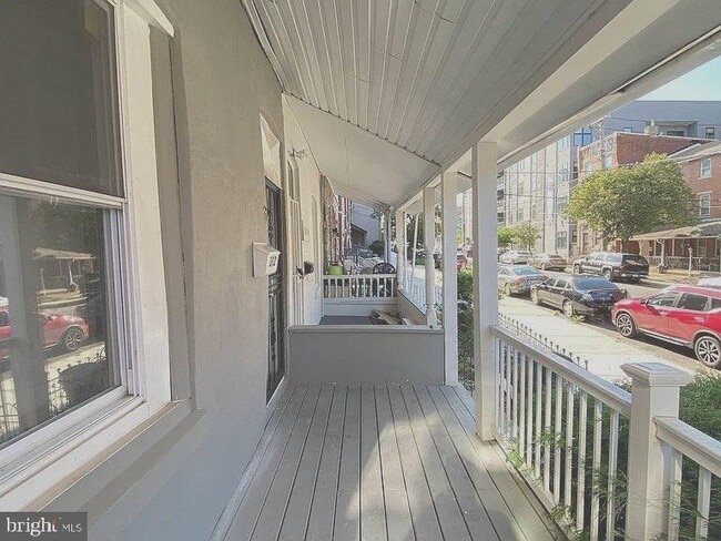 Building Photo - 3912 Haverford Ave