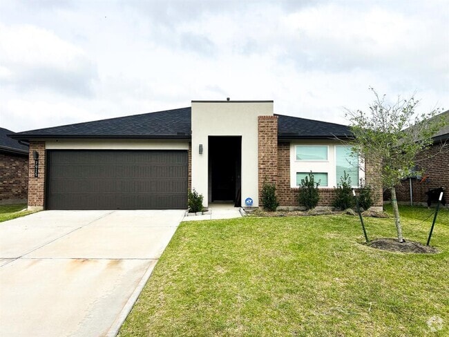Building Photo - 7915 Murciana Dr Rental