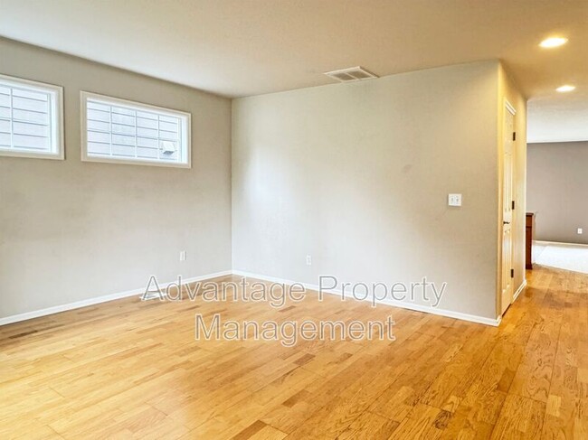 Photo - 1235 SE Brookside Way