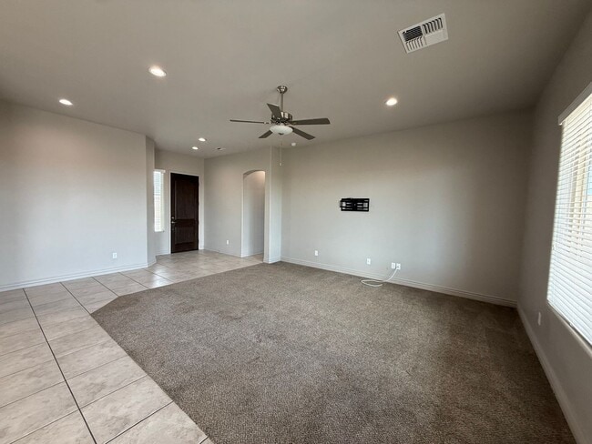Photo - 4 Bedroom in Villa Chaparral!
