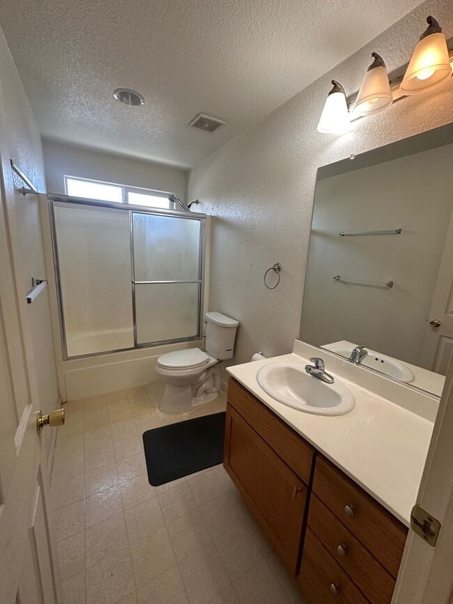 Photo - 2705 Jayden Way