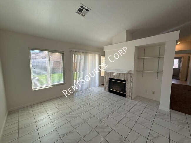 Photo - 2240 Westpark Dr
