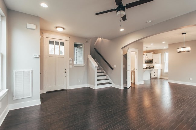 Photo - 2134 15th Ave N