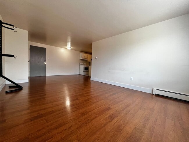 Photo - Mathews634 (KC-JF-NB) Unit C7