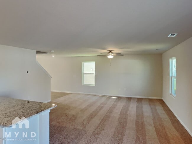 Photo - 5012 Golden Flyer Ln