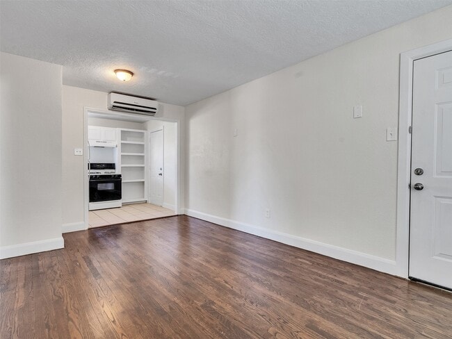 Photo - 7626 Pecan Villas Dr Unidad 3