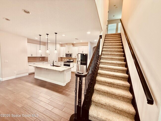 Photo - 7594 Poulicny Ln