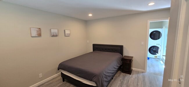 Photo - 503 Yorkshire Dr