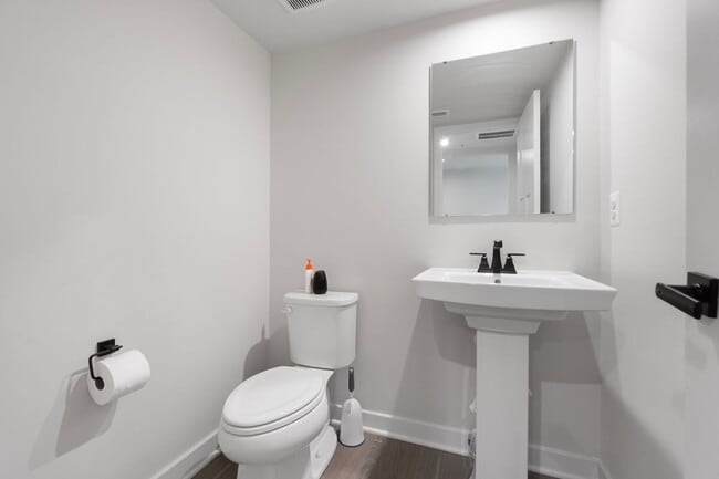 Photo - 7922 Brandy Sta Rd