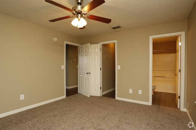 1BR,1BA