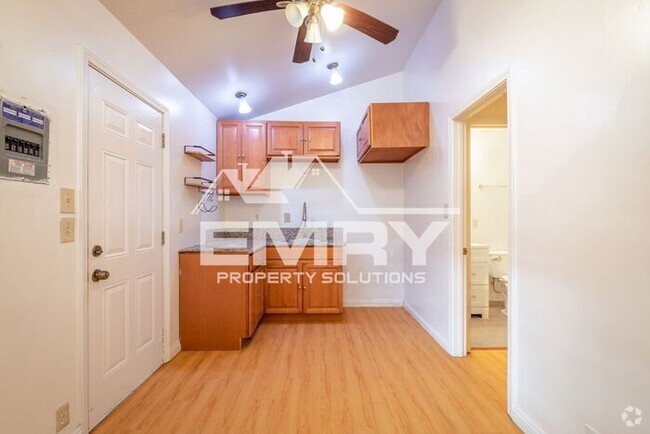 Building Photo - 1 Bed 1 Bath Unit for Rent Orange Blossom ... Rental