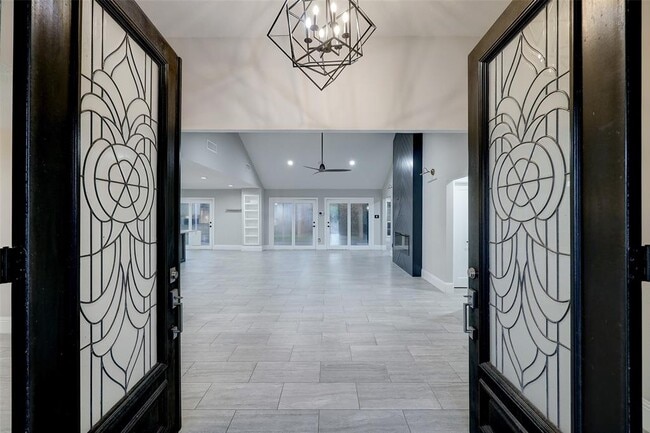 Photo - 1814 Keatley Dr