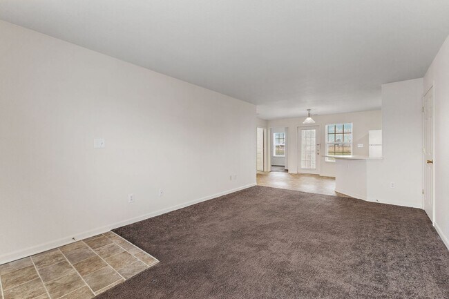 6010 Castleford Dr