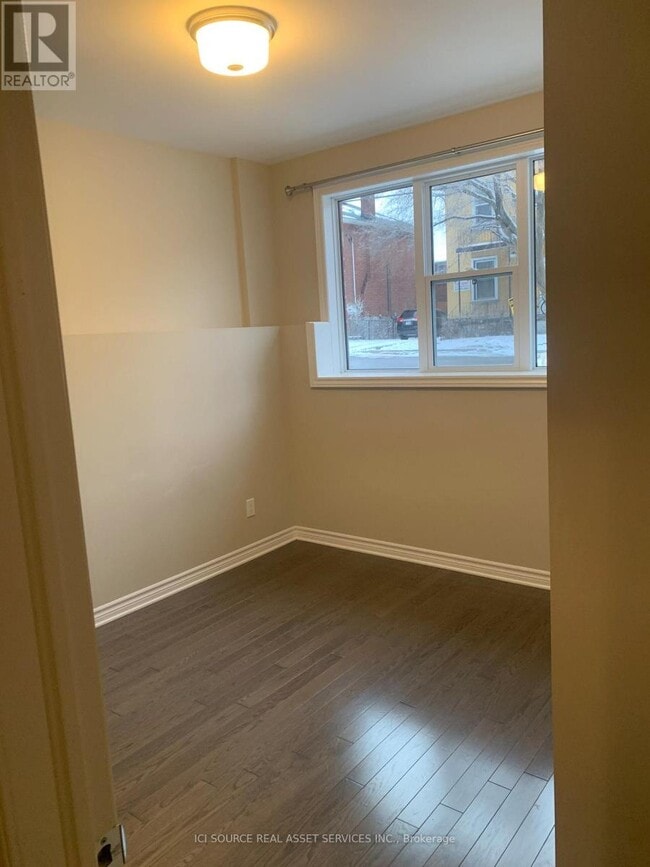 Photo - 173 Russell Ave