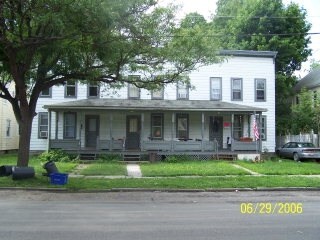 Photo - 509 W Clinton St