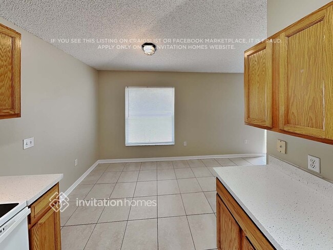 Photo - 3229 Noah St