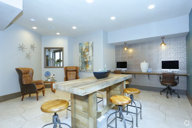 Leasing Office and Clubhouse - Sunstone