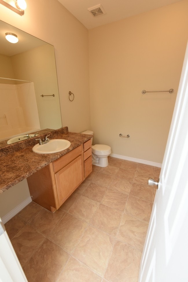 2BD Master Bath - Dominion