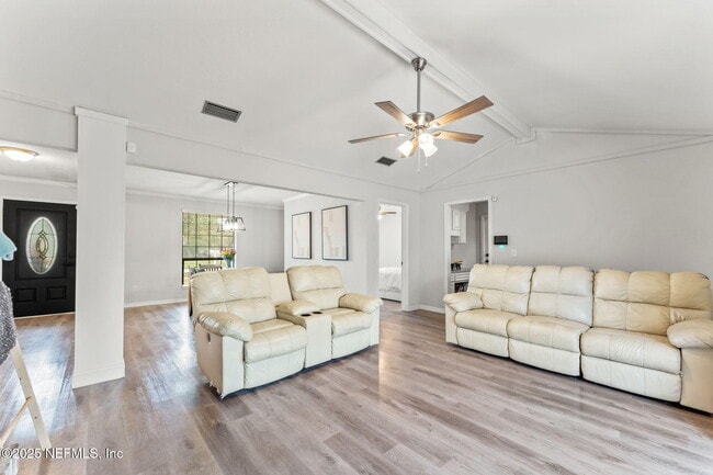 Photo - 9783 Viceroy Dr E