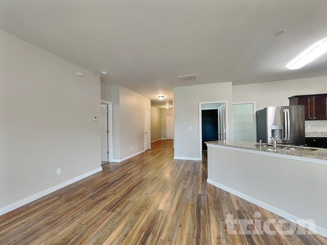 Photo - 731 Independence Ave