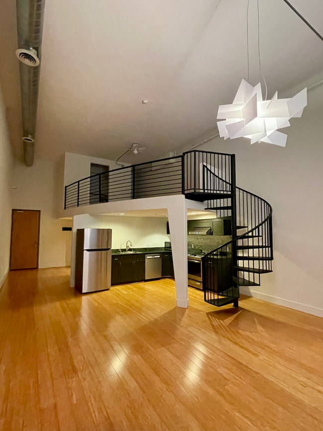 Building Photo - 18 Lansing St Unit 303 Rental