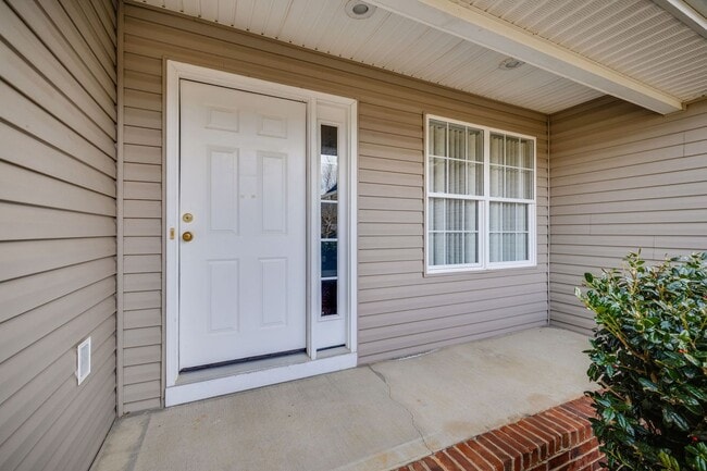 Photo - 205 Rockingham Meadows Dr