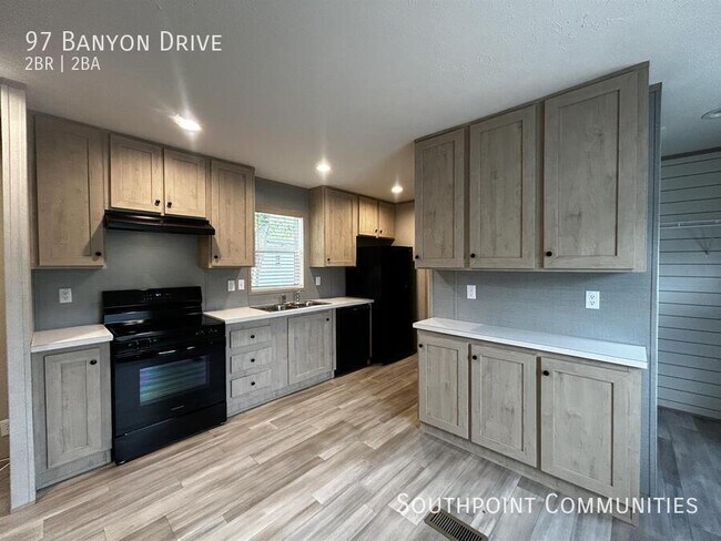 Photo - 97 Banyon Dr