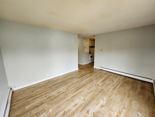 Photo - 84 Dufferin Ave Unité 84-4