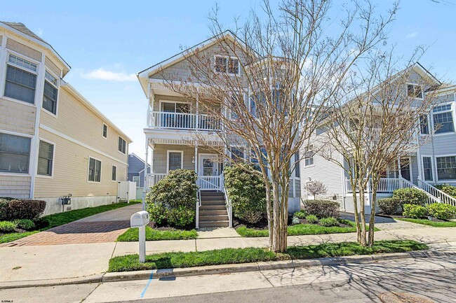 Building Photo - 2 S Coolidge Ave