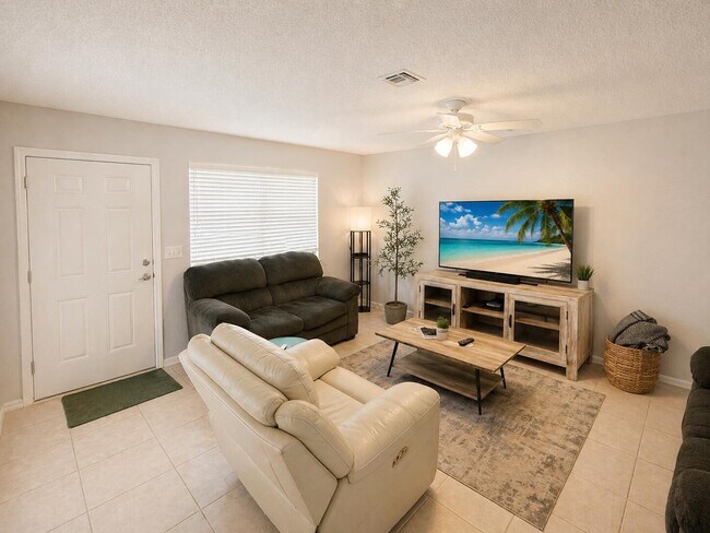 Photo - 9262 Green Meadows Way