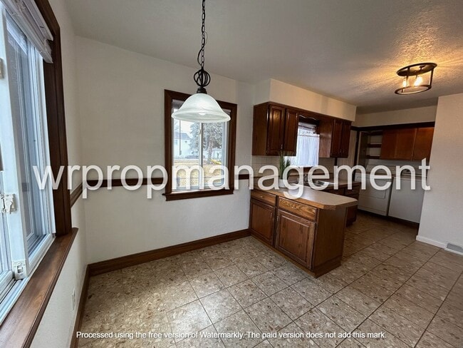 Photo - 3 Bed | 1 Bath | Detached 2-Car Garage | Washington Local Schools