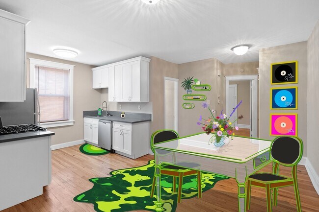 Building Photo - Rad Pad in TGS Unit 3959