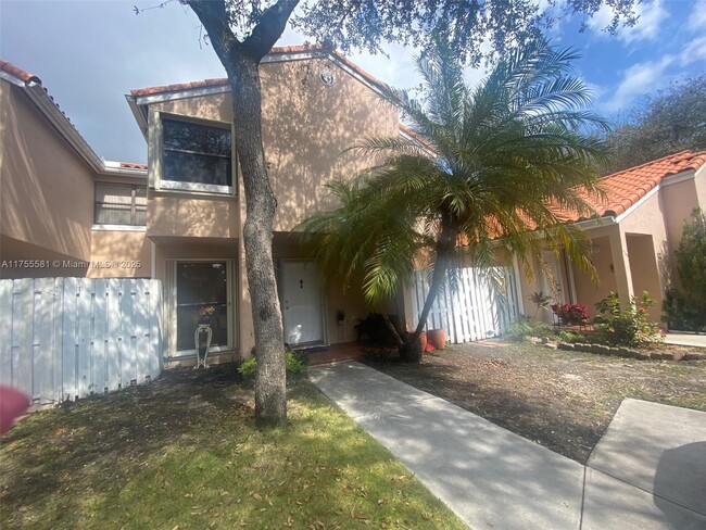 Photo - 11800 SW 80th St Townhome