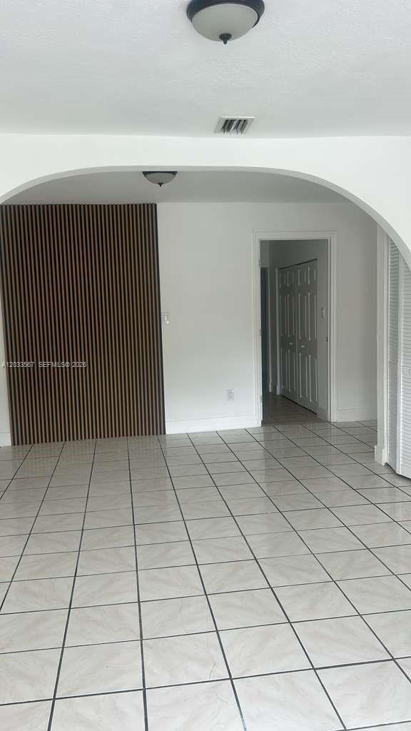 Photo - 2467 NW 103rd St Unidad 1