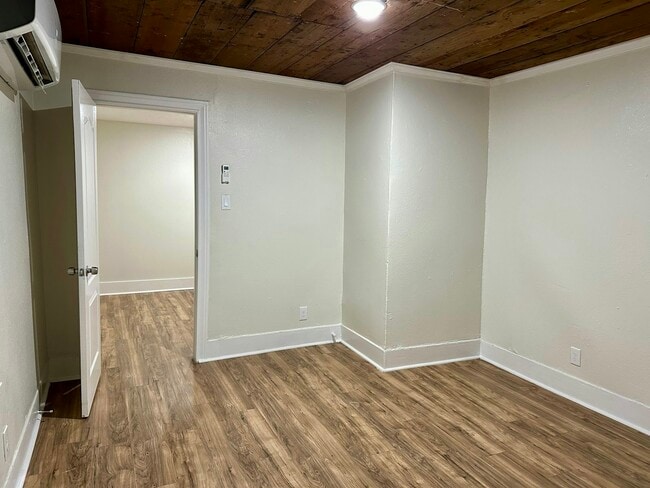Photo - 6833 Avenue C Unit 4