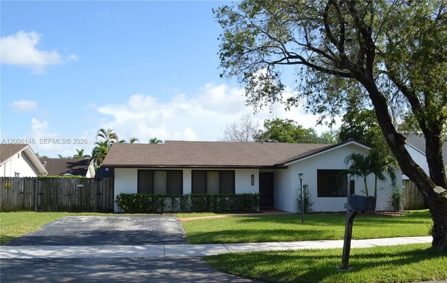 Building Photo - 13304 SW 102nd Terrace