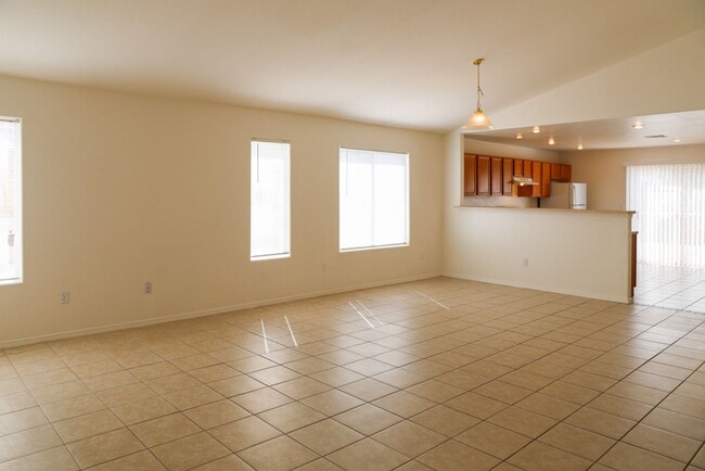 Photo - Nice and Spacious 4 Bedroom home Off Hwy 70 & Mesa Grande