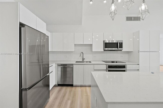 Photo - 101 Diplomat Pkwy Apartment Unit 703