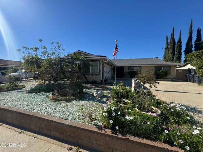 Photo - 2299 Keystone St