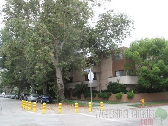 Photo - 755 N Sweetzer Ave Apartment Unit 202