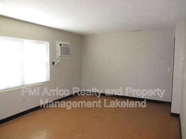 Photo - 1248 Woodland Ave