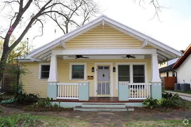 Building Photo - 4804 Caswell Ave Rental