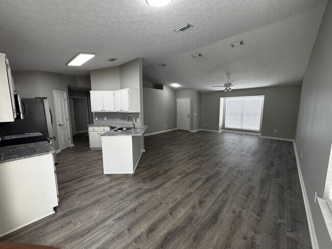 Photo - Bid-A-wee 3 bedroom