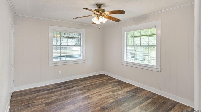 Photo - 759 Ave D