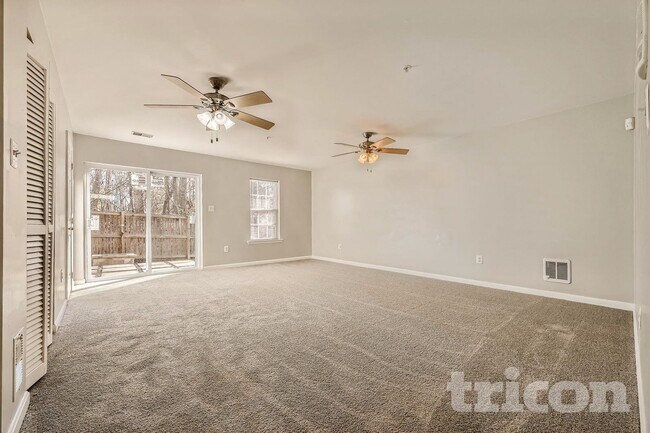 4112 Brown Bark Cir