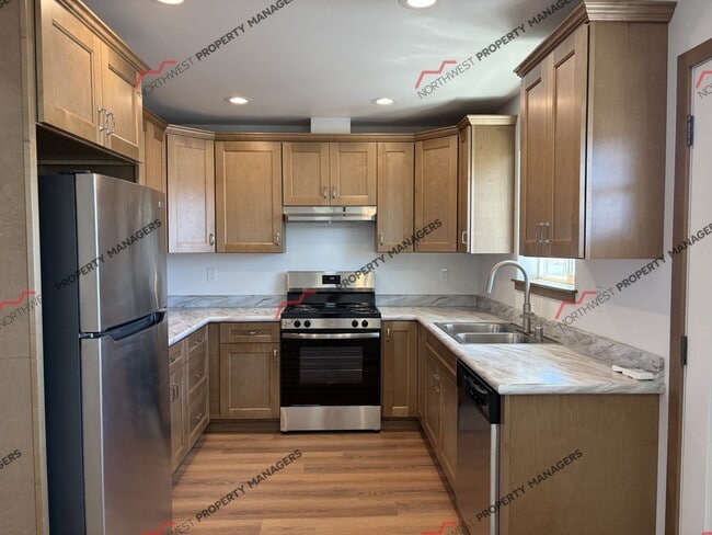 Photo - R120B Unit B